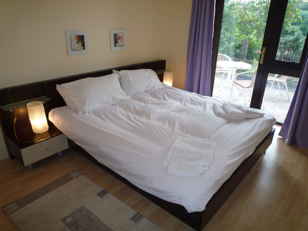 2 Mile Lodge Кенмеър Екстериор снимка